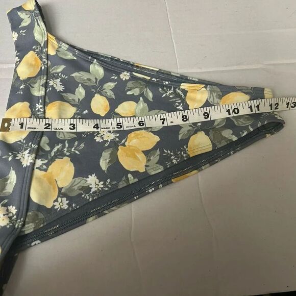 Abercrombie & Fitch Lemon Print High Leg Cheeky Bikini Bottom sz M - Picture 7 of 7